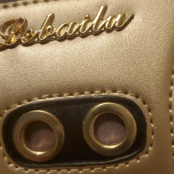 Learher Crossbody BOOMBOX BAG - Picture 5 of 13